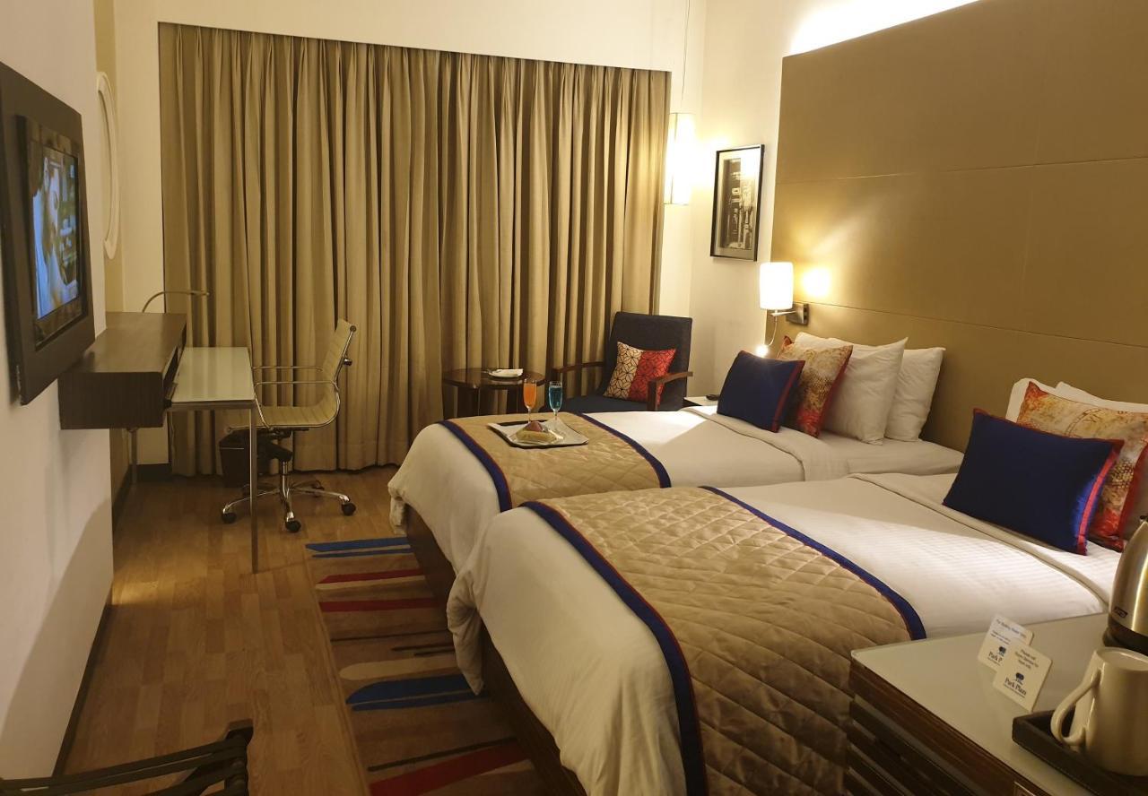 Park Plaza Shahdara Hotel New Delhi Bagian luar foto