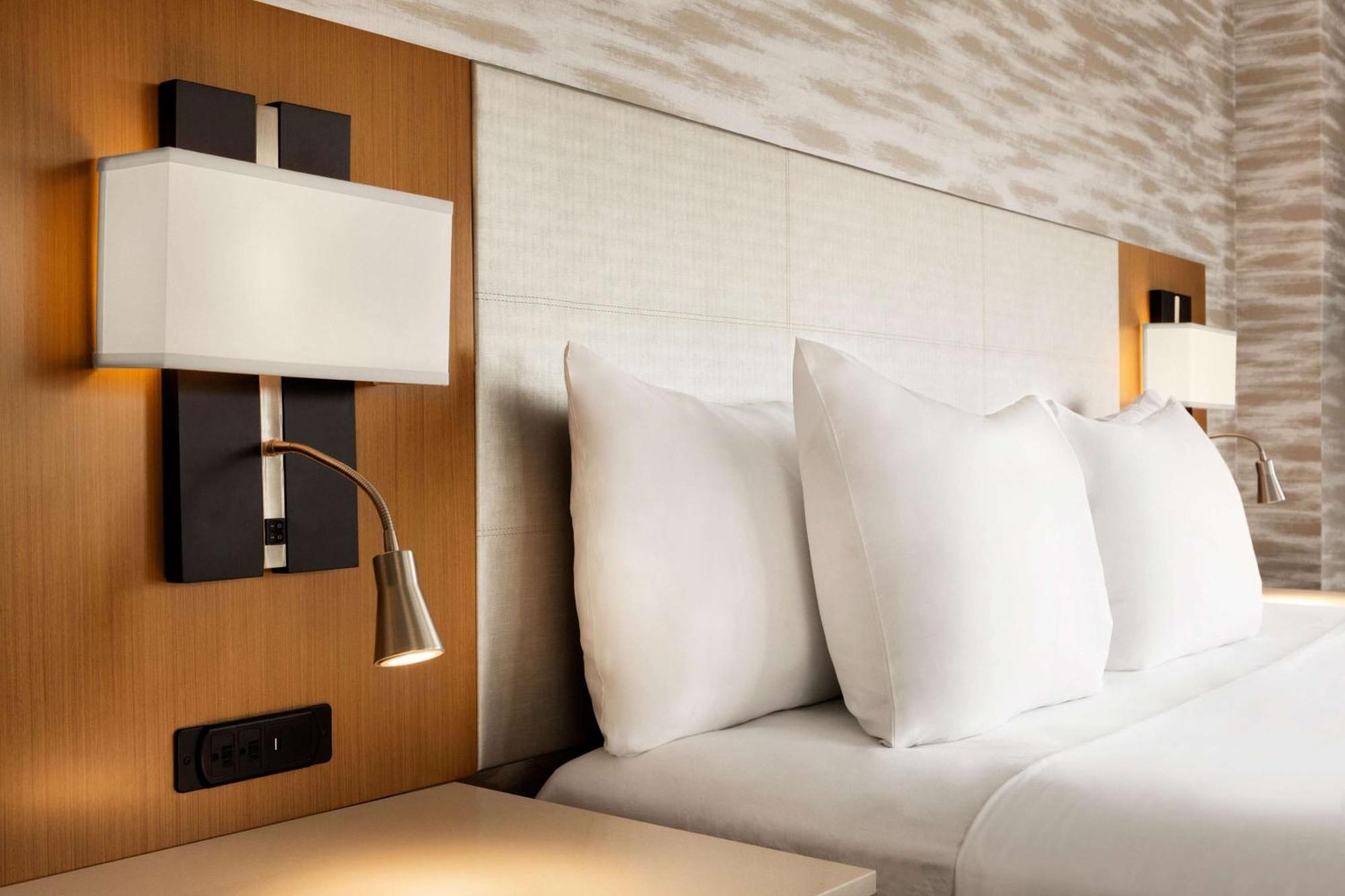 Park Plaza Shahdara Hotel New Delhi Bagian luar foto